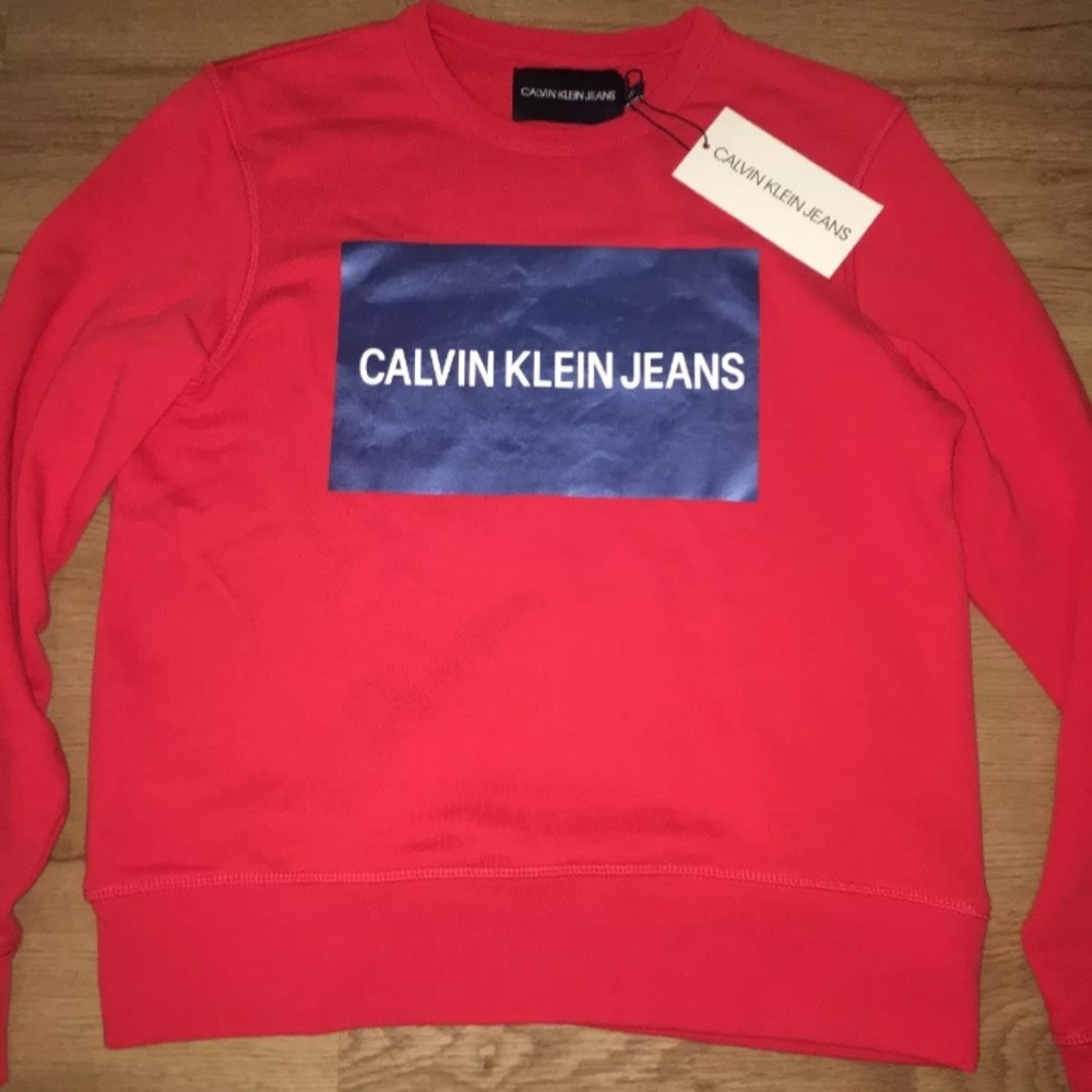 Brand new calvin klein red crew neck!